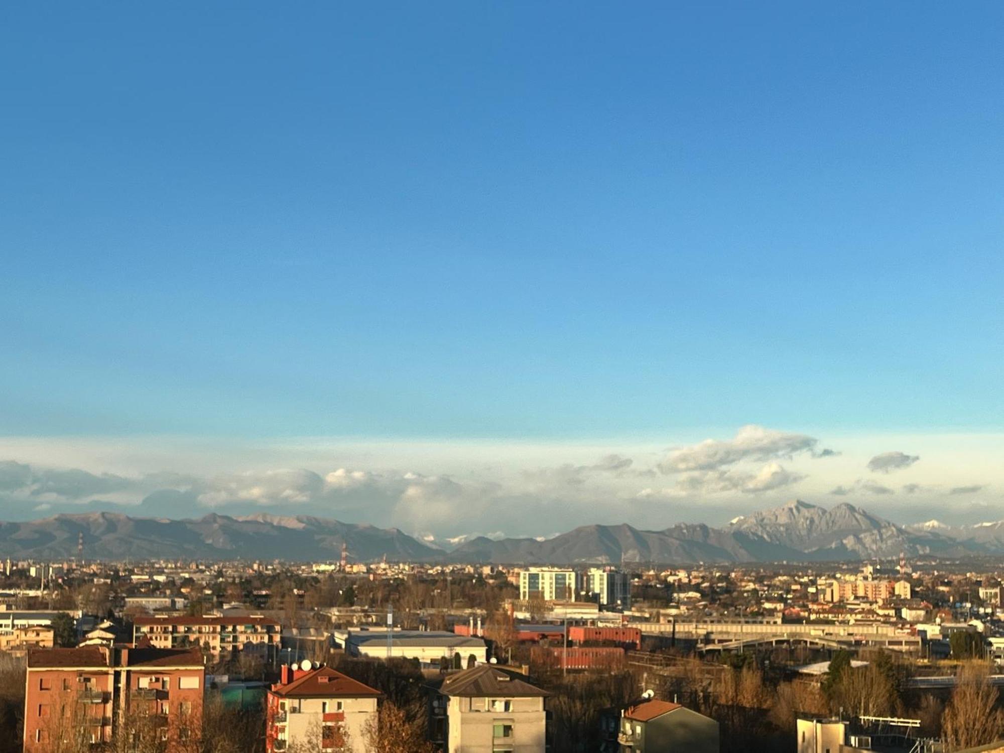 Apartament Skyscraper 11 Cinisello Balsamo Zewnętrze zdjęcie